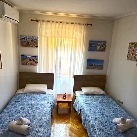 House Zofija 1672 Holiday home