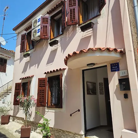 House Zofija 1672 Tatil Evi Pula