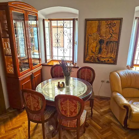 House Zofija 1672 Nyaraló
