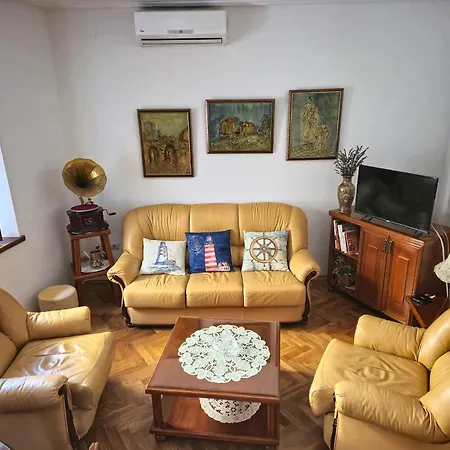 House Zofija 1672 Nyaraló Póla