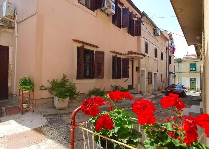 Nyaraló House Zofija 1672 *